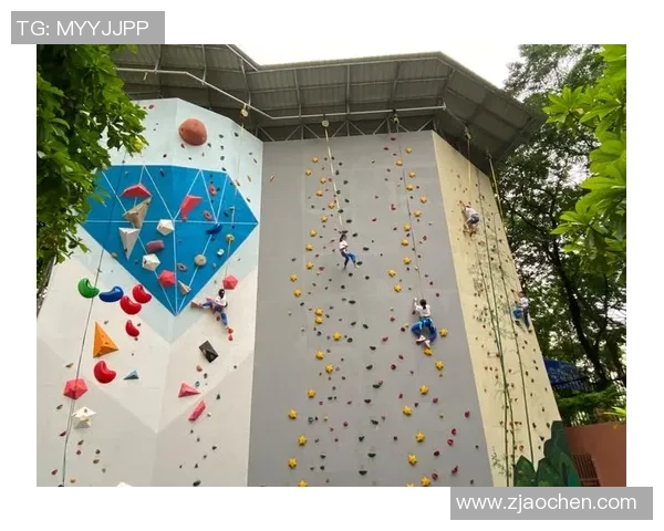 广州攀岩队创新边路渗透战术提升整体竞技水平的深度分析 广州攀岩队创新边路渗透战术提升整体竞技水平的深度分析