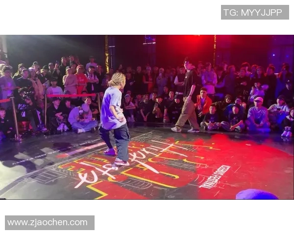 武汉街舞队在全国街舞比赛中荣获第七名展现实力与风采 武汉街舞队在全国街舞比赛中荣获第七名展现实力与风采