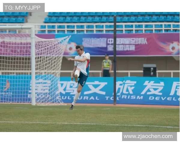 足球明星动态壁纸让你的手机焕发活力尽享球场激情与魅力的完美结合 足球明星动态壁纸让你的手机焕发活力尽享球场激情与魅力的完美结合